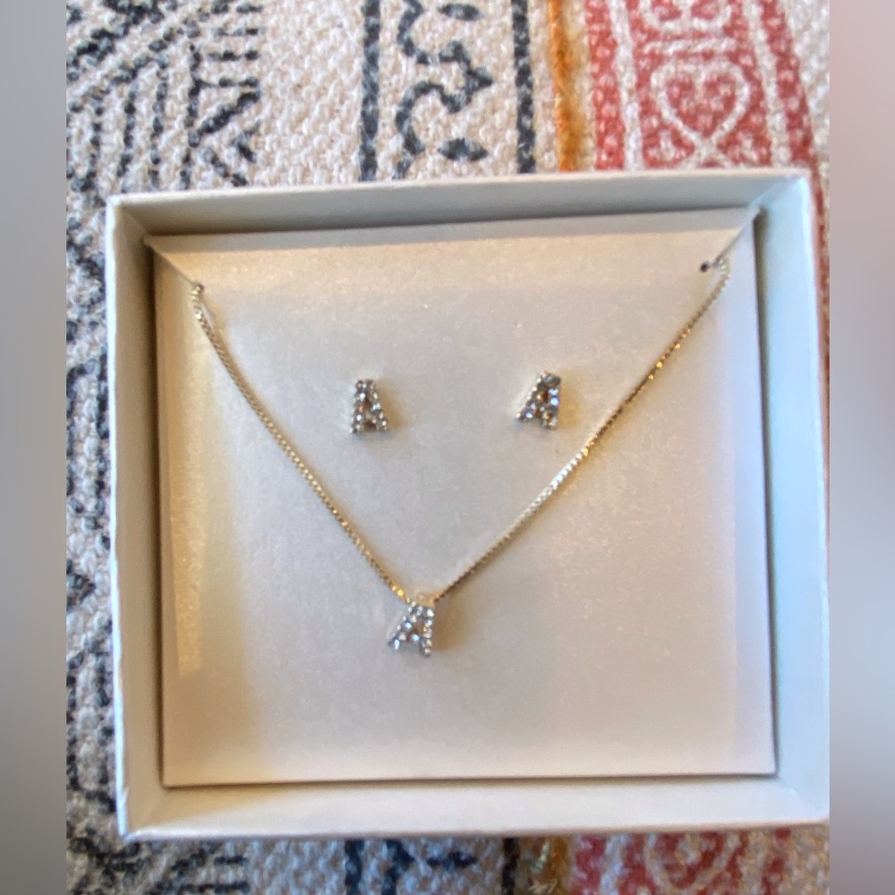 NWT Anne Klein Initial “A” Box Set - Picture 3 of 3